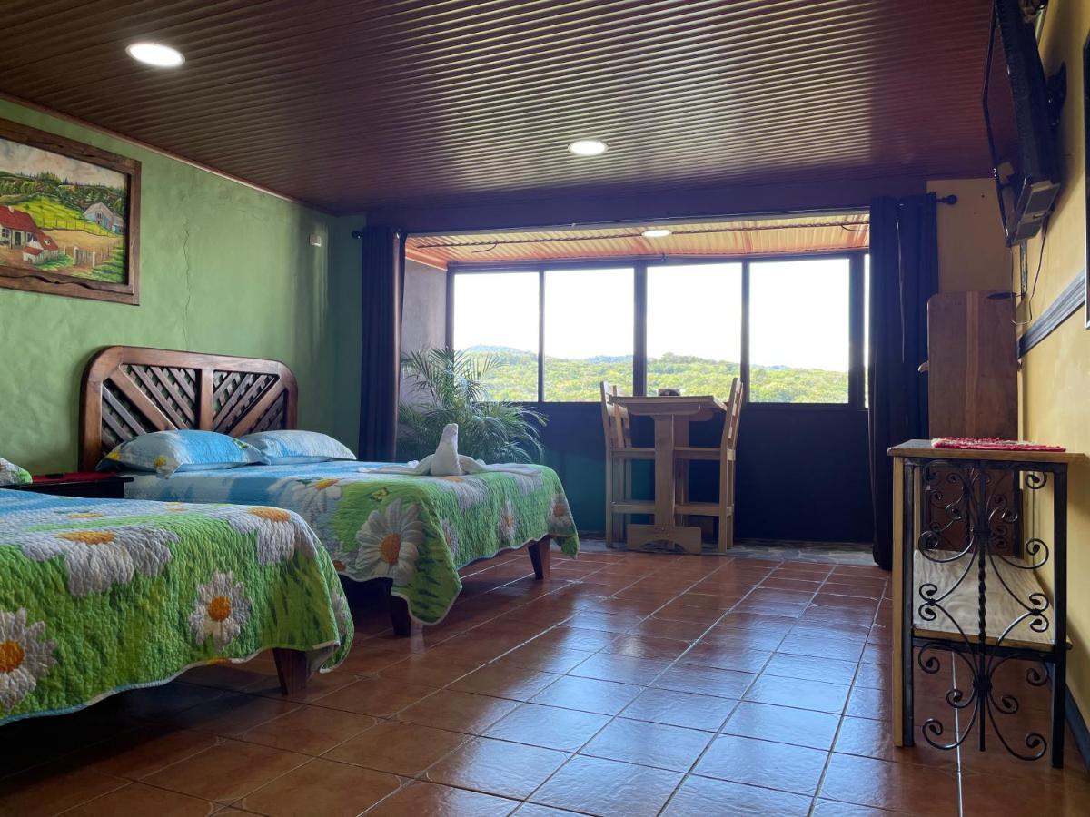 Cabinas Vista Al Golffo Monteverde Bagian luar foto